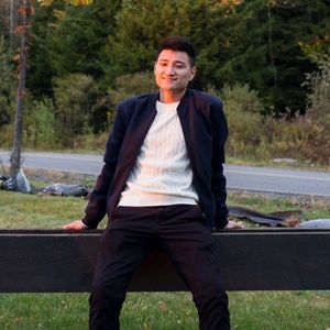 Meet your Posher, Shuai